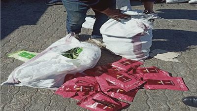 جمارك الصادر بالدخيلة تضبط محاولة تهريب كمية من الدخان المعسل