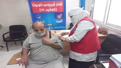 مواصلة جهود تطعيم المواطنين بالسويس باللقاحات المضادة لـ 