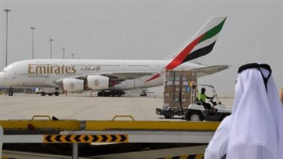 الإمارات ترفع الحظر عن الدخول من بعض الدول لمن تلقى اللقاح