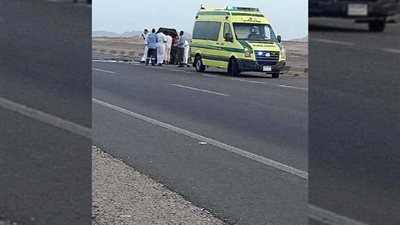 إصابة شخصين فى انقلاب ربع نقل بطريق غارب - الغردقة 