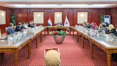 وزيرة الصحة تدعو الأطباء للاطلاع على المحتويات التعليمية