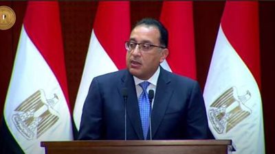 الحكومة تنفى شائعات تأجيل بدء العام الدراسى الجديد