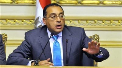 الحكومة تنفى فرض 150 جنيها رسوم على المتعلقات الشخصية لركاب القطارات