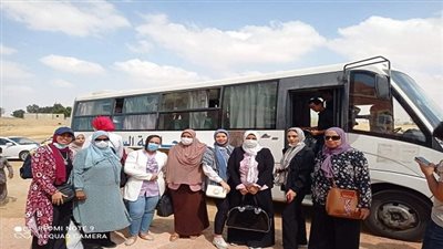 ختام فاعليات القافلة الطبية بعيون موسى بمشاركة جامعه السويس