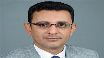 سفير اليمن يهنئ شعب مصر وقيادته بذكرى نصر أكتوبر المجيد