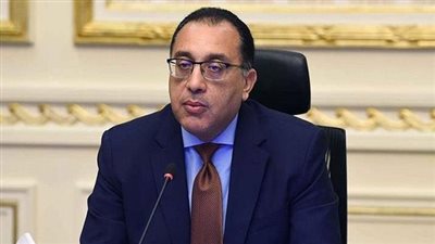 رئيس الوزراء يستكمل مناقشة ضوابط وآليات تنظيم السوق العقارية