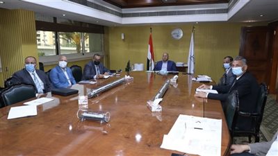 وزارة النقل تعقد اجتماع لتعظيم الاستفادة من منظومة النقل البحري