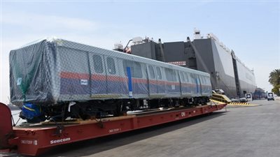 المترو يستقبل آخر دفعات القطارات المكيفة الواردة للخط الثانى