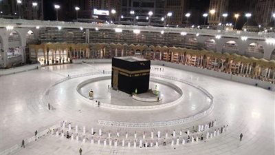 السعودية تعلن عن تسهيلات لدخول الحرم المكي غدا الجمعة