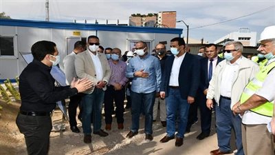 محافظ الفيوم ونائب وزير الاسكان يتفقدان الأعمال الإنشائية لتطوير محطة مياه قحافة ضمن مبادرة 