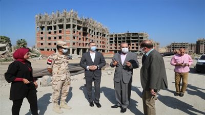 محافظ كفر الشيخ ونائبه يتفقدان موقع إنشاء 33 عمارة سكنية ضمن الإسكان الاجتماعي