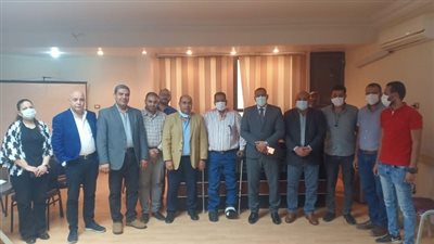وكيل صحة السويس يهنيء أعضاء نقابة الأطباء المنتخب