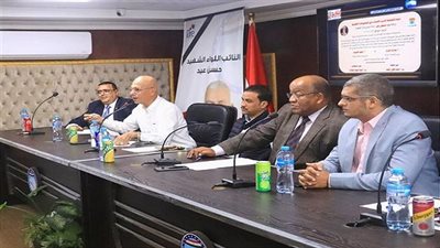 مستقبل وطن بالسويس ينظم ندوه للشباب على عمل مشروعات صغيرة