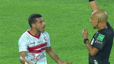 الأهلي يطلب تفسيرا من لجنة الحكام بعد تصريحات الاحتواء من محمد عادل بالقمة