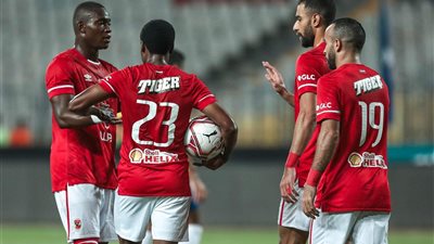 في هذا التوقيت.. لقاء ودي للأهلي