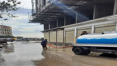 محافظ البحيرة: فرق وأطقم مجابهة الأزمات تواصل الإنتشار للحد من آثار موجة الأمطار