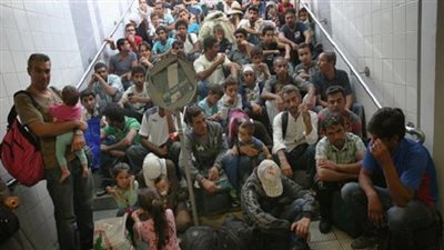 السلطات المجرية تغلق محطة القطارات الرئيسية فى بودابست أمام المهاجرين