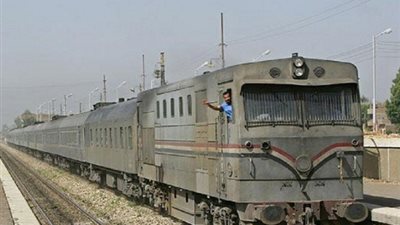 إعادة حركة القطارات إلى طبيعتها بعد توقفها بقليوب