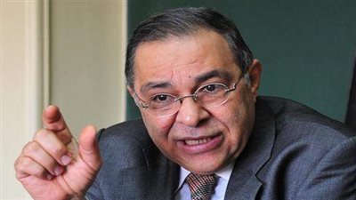 أجور قانون الخدمة المدنية تشعل الغضب.. 