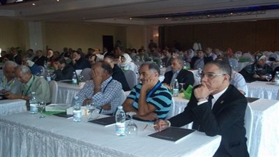 بالصور.. علماء الأورام يناقشون 7 أبحاث عن سرطان الغدد الليمفاوية