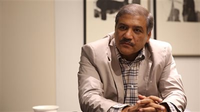 السادات يطالب وزارة التعليم بمراجعة قرار استثناء أبناء الضباط والقضاة