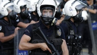 إطلاق سراح صحفيين بريطانيين اعتقلا في ديار بكر التركية