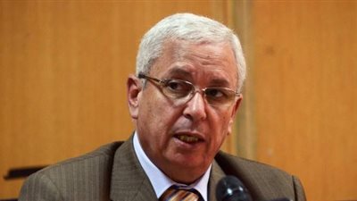 تباين آراء الأحزاب حول قرار وزير التعليم بشأن أبناء القضاة.. 