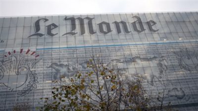 لوموند: الاليزية يُطبق مبدأ 