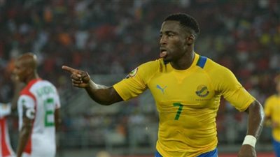 بالفيديو.. مهاجم الأهلي يتقدم لمنتخب الجابون أمام السودان 