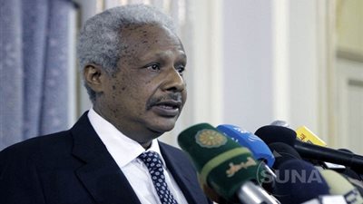 وزير مالية السودان: اتفاقيات مع بكين ستسهم في تحريك الاقتصاد