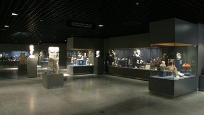 اليوم.. معرض لـ