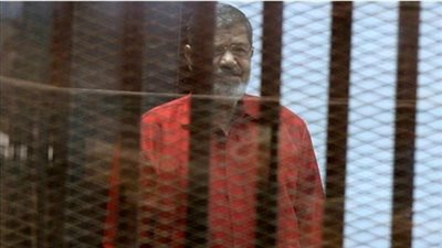 دفاع المعزول بـ