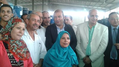 وزير التموين يقرر صرف مكافأة 