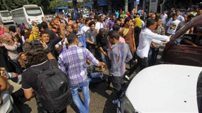 وقفة احتجاجية لطلاب الدبلومات الفنية أمام التعليم العالي