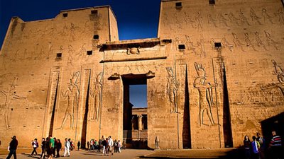 استكمال تنفيذ المرحلة الثانية لمشروع تخفيض منسوب المياه الجوفية بمعبد إدفو