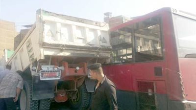 التحقيق بخطف سائق نقل عام في تصادم بعين شمس