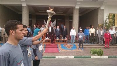 انطلاق شعلة أسبوع شباب الجامعات العاشر من جامعة الزقازيق إلى الإسماعيلية