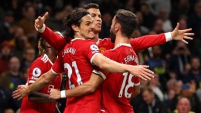 قمة نارية بين مانشستر يونايتد وأرسنال في الدوري الإنجليزي