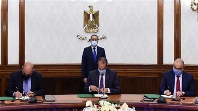 رئيس الوزراء يشهد توقيع خطاب نوايا بين مصر والأردن والعراق للتعاون المشترك