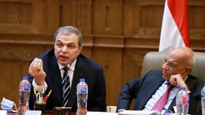 القوى العاملة بالشيوخ