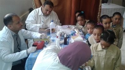 الصحة: توقيع الكشف الطبي على 648 ألفًا و229 طالبًا ضمن مبادرة الكشف المبكر عن فيروس سي