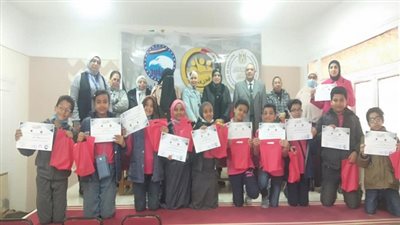 مبادرة حزب مستقبل وطن بالسويس لأوائل الطلبة تواصل فعالياتها بمدارس المحافظة