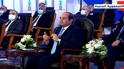 الرئيس: والله والله والله اللى اتعمل فى البلد ما يتعمل فى ظروفنا وقدراتنا
