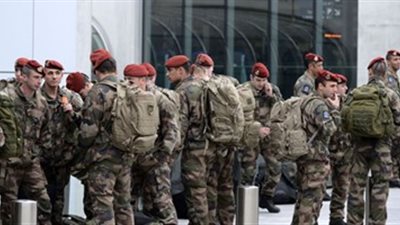 فرنسا والإمارات يبحثان سبل تعزيز العلاقات الدفاعية والعسكرية