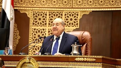 الشيوخ يقر إعفاء العمال من الرسوم والضرائب بمراحل التقاضي بالقضايا العمالية