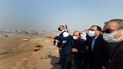 مدبولى: إخلاء عزبة أبو قرن وتسكين أهلها بمشروع حضارى إنجاز وحلم أصبح واقعا