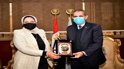 محافظ الغربية يستقبل رئيس قطاع التعليم العام بوزارة التربية والتعليم 