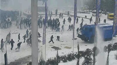 الدفاع الروسية: عودة 100 مواطن روسى من كازاخستان