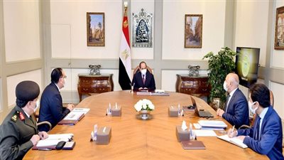 السيسي يوجه بسرعة بالانتهاء من مكونات منظومة النقل الجماعى الجديدة