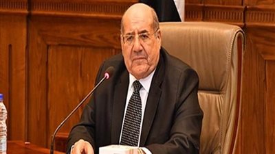 رئيس الشيوخ يهنئ وزير الداخلية بعيد الشرطة